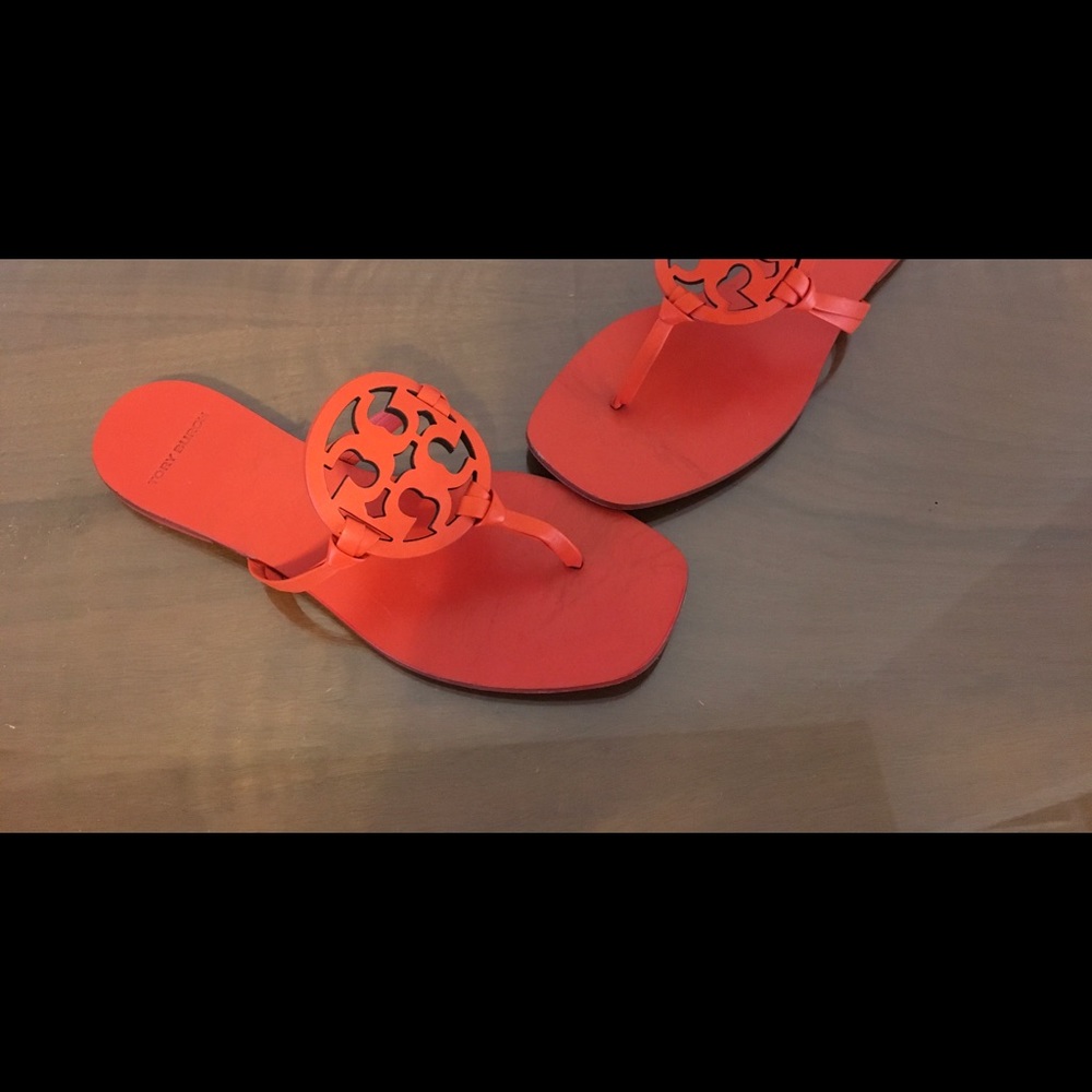 Tory Burch Size 7 Square Toe Miller Sandals